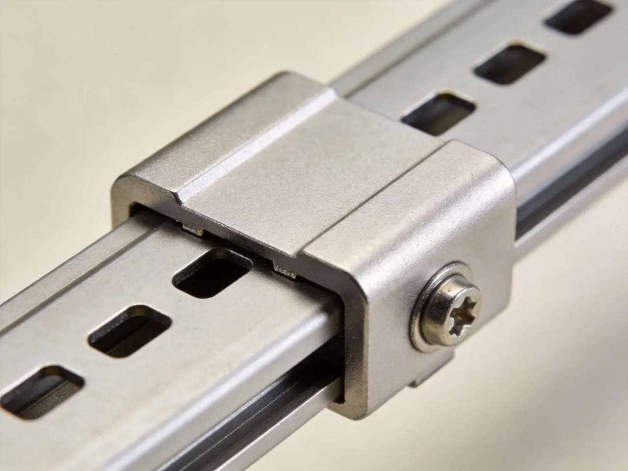 Universal Micro Inverter Mount detail — InverterBracket